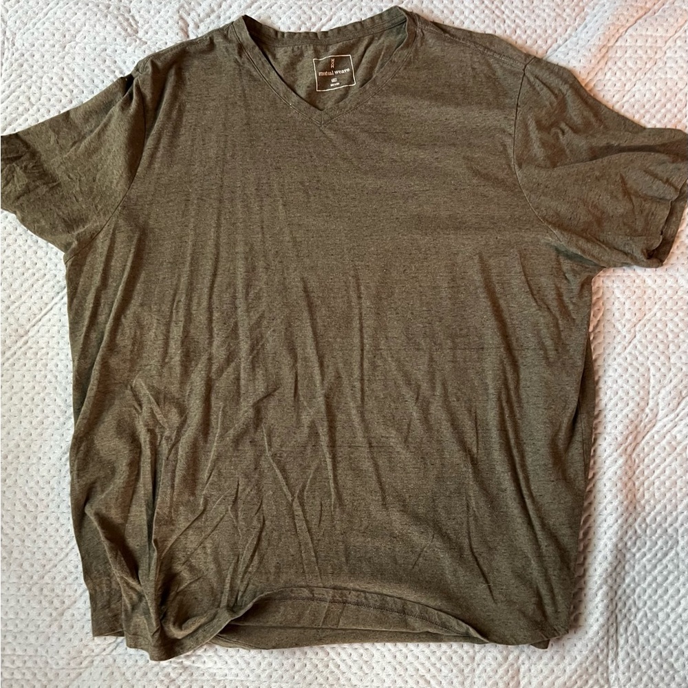 Green, soft v-neck